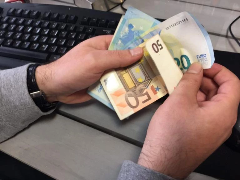 Μεγάλη ανάσα! Ρύθμιση και στα δάνεια όσων πληρώνουν κανονικά τις δόσεις